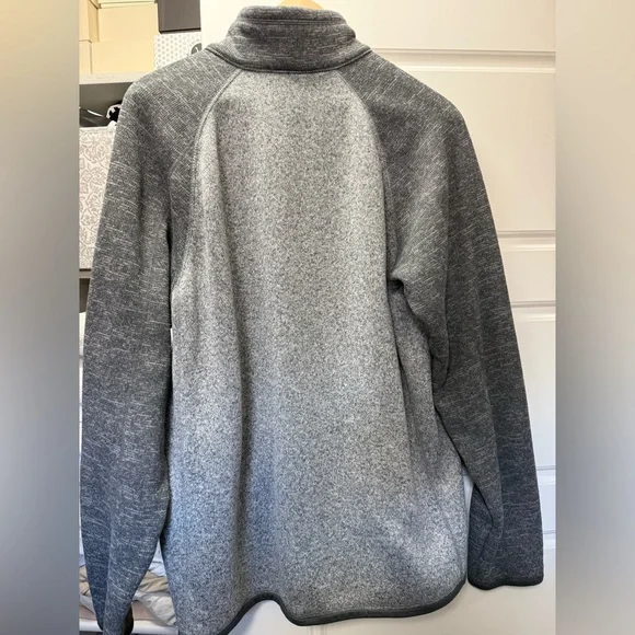 Men’s Large Patagonia Better Sweater Fleece Pullover. Excellent Condition.